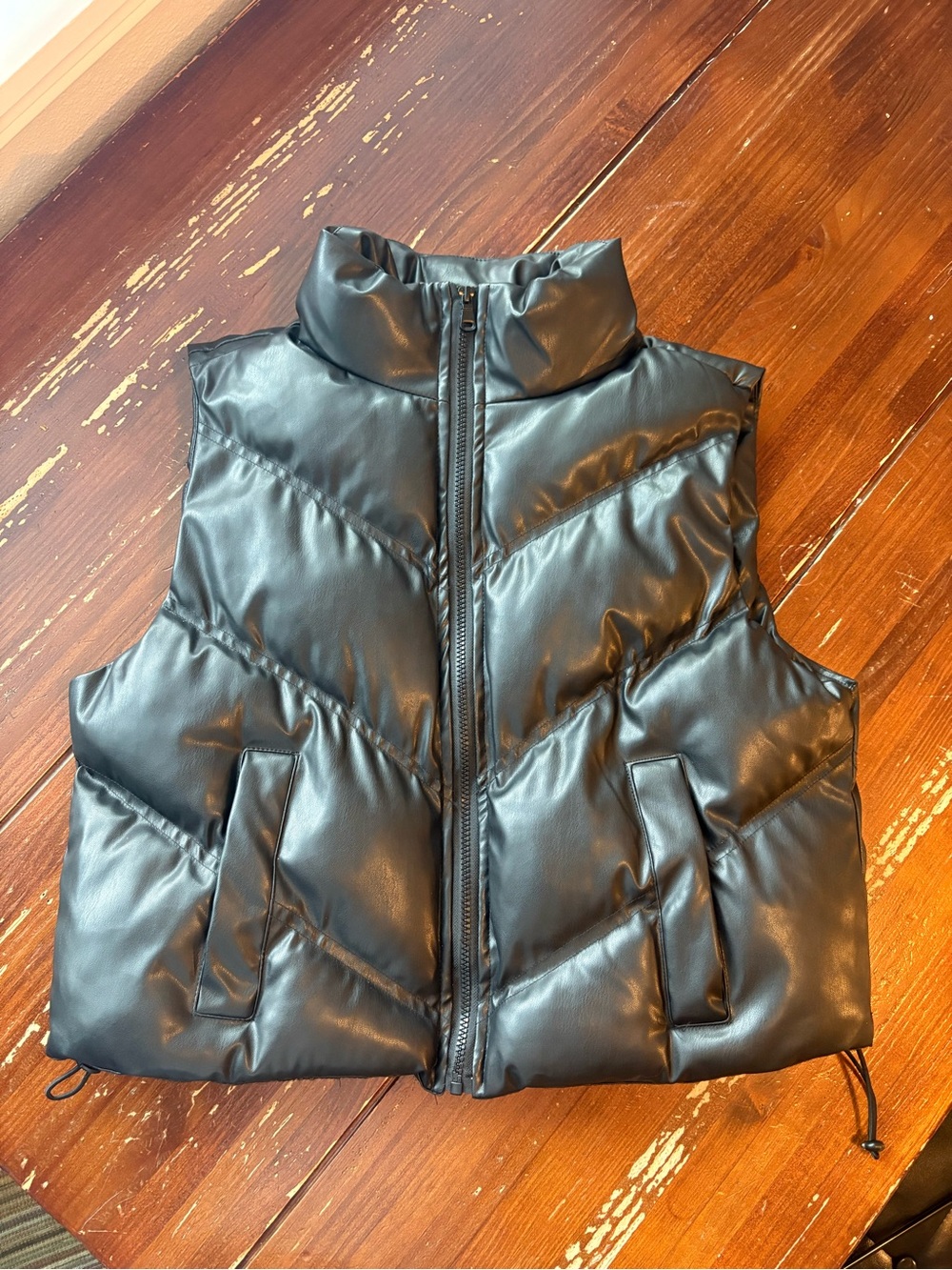 Madden Girl Black Shiny Puffer Vest